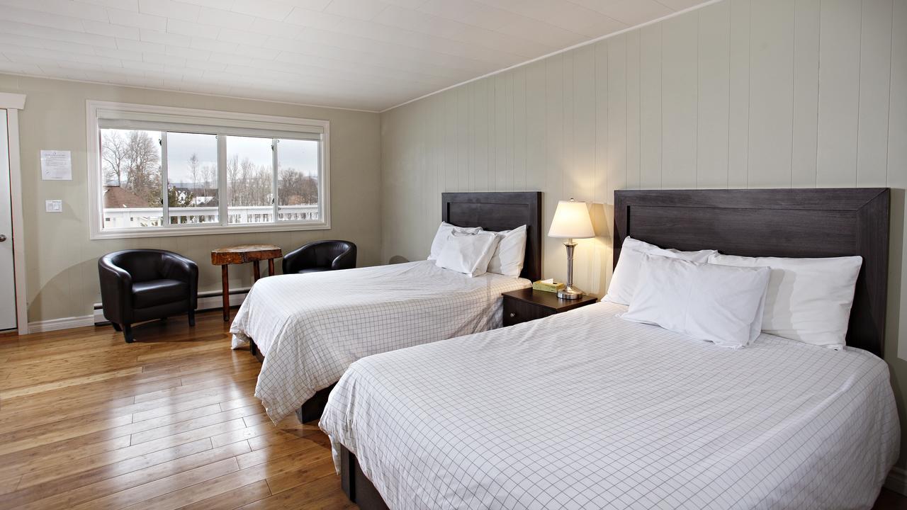 Sportsman'S Inn Resort & Marina Килларни Экстерьер фото